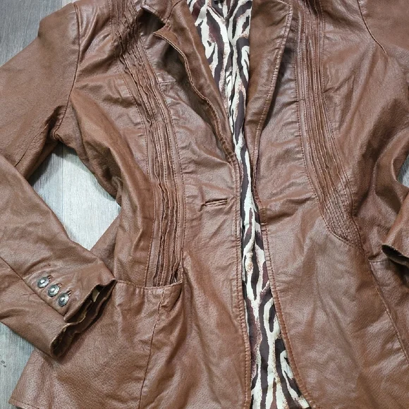 Denim&Co leather jacket - Picture 3 of 14